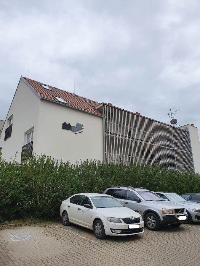 Apartman Maja Mikulov Exterior foto